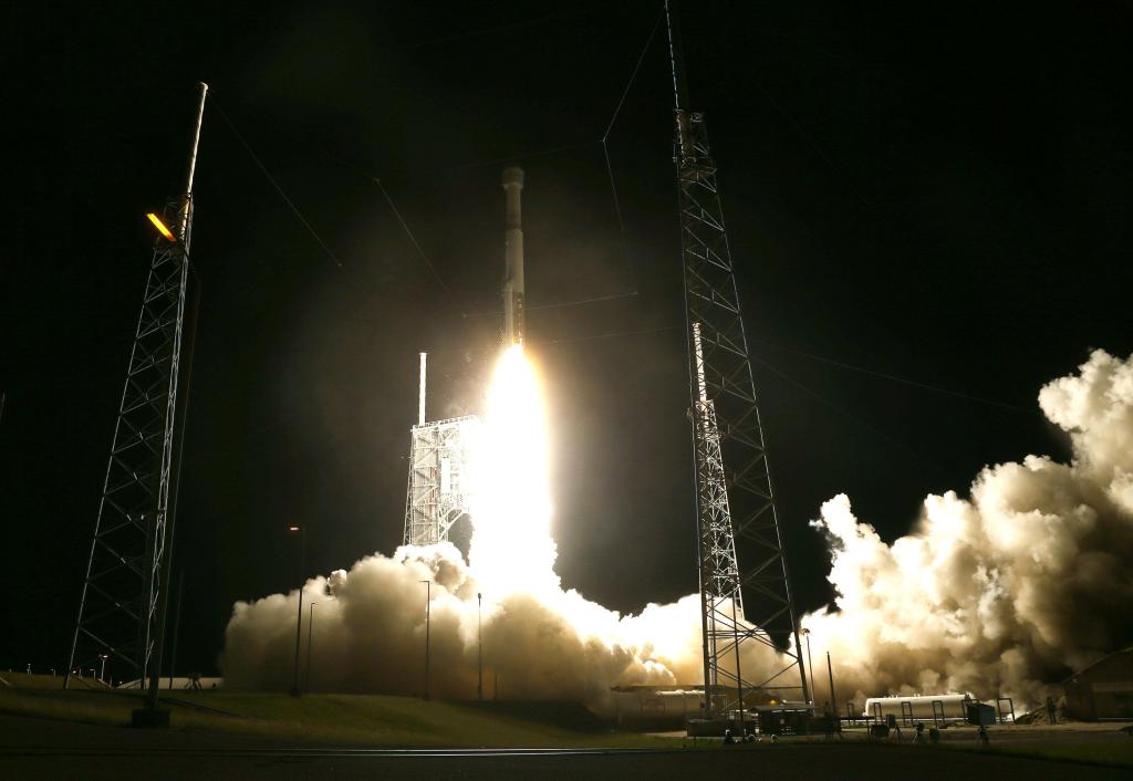 NASA officials assessing space mission risks