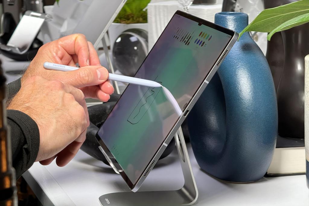 Unlock the Future with Samsung Galaxy Tab S10 Series AI Features